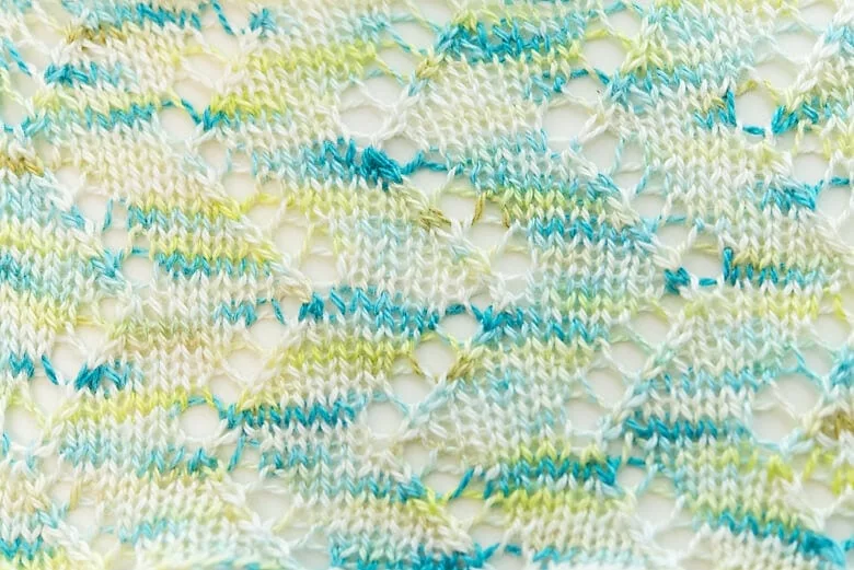 Colourful, Playful Stitches: CashLuxe Silk. www.sweetgeorgiayarns.com