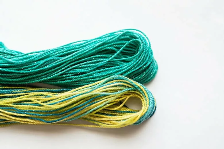 Colourful, Playful Stitches: CashLuxe Spark. Free knitting loop stitch. www.sweetgeorgiayarns.com