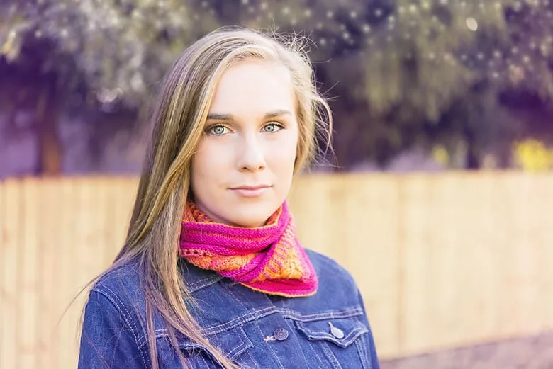 Gimli Peak by Jessie Ksanznak. Holidays with SweetGeorgia, Vol. 2. cowl knitting pattern.