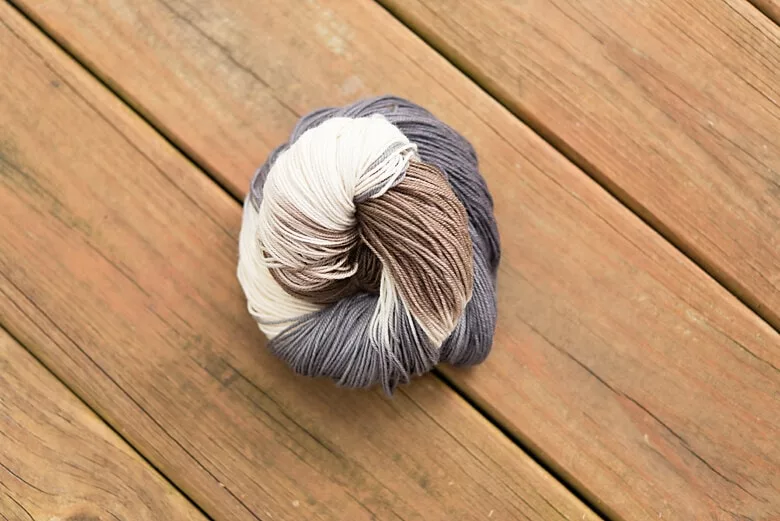 Colourful, Playful Stitches: Rusted in CashLuxe Fine by SweetGeorgia Yarns.