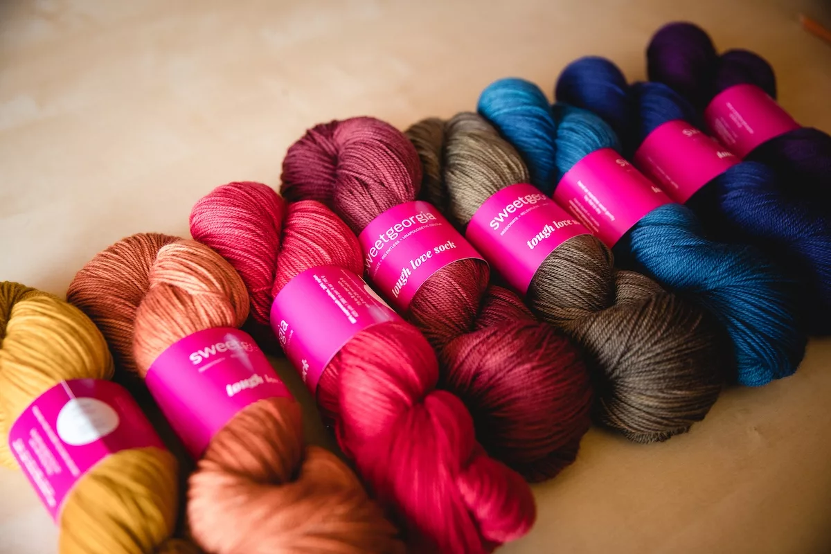 SweetGeorgia Autumn & Winter 2020 seasonal colour palette