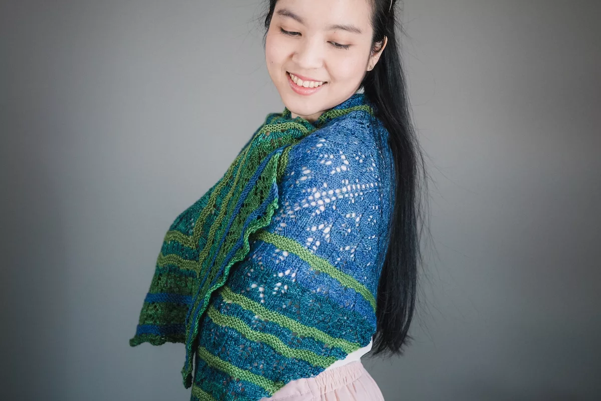 Blue Sunset shawl knitting pattern designed by Tabetha Hedrick, from SweetGeorgia Yarns