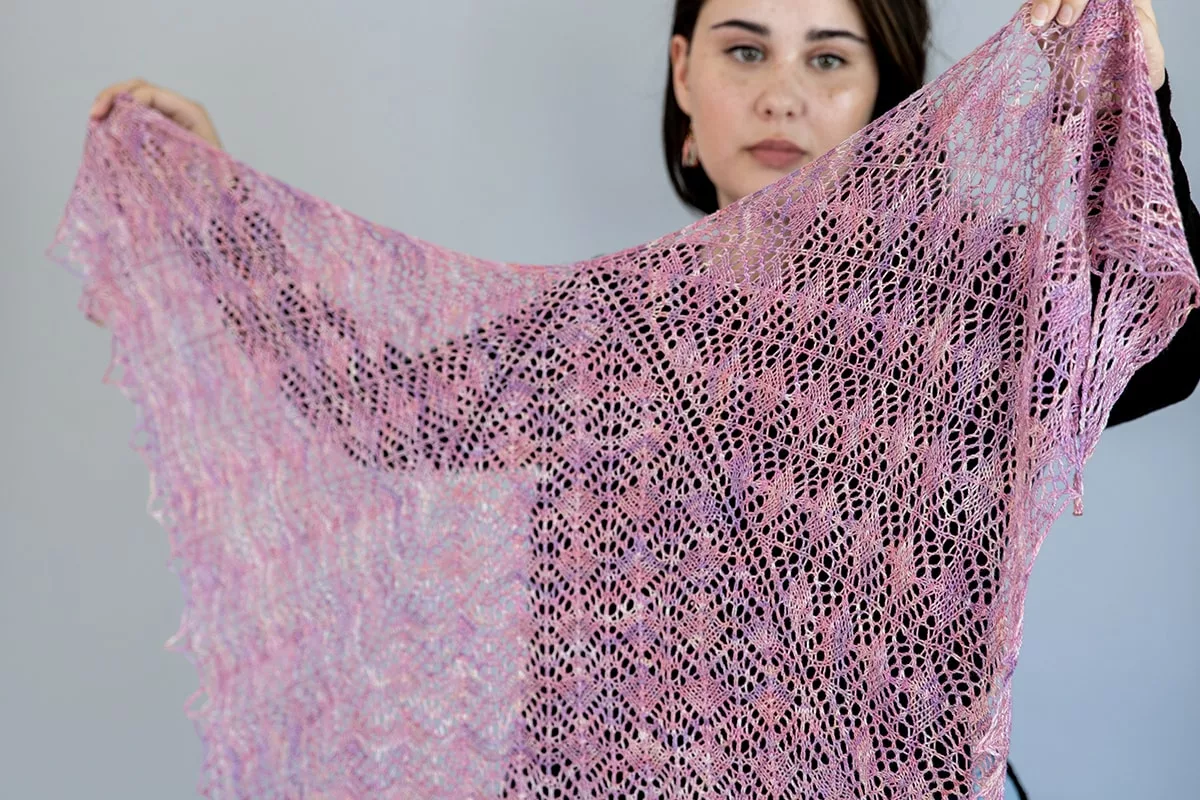 Horizon Line lace shawl knitting pattern by Tabetha Hedrick
