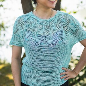 Crochet top, Sivu Tee design, front