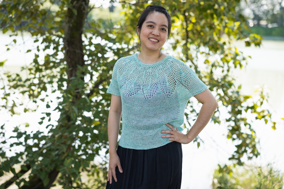 Crochet top, Sivu Tee design, front