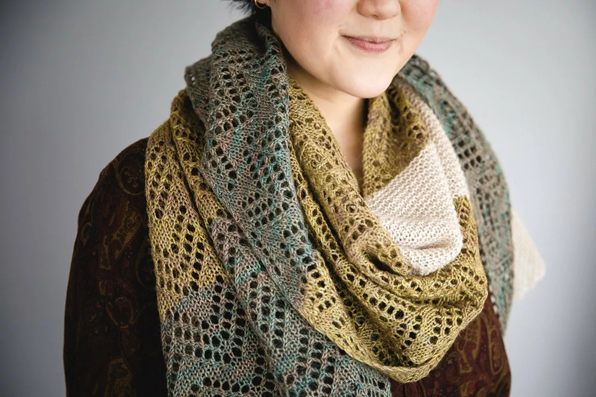 green and cream stole Frosted Dogwoods for Little Winters collection