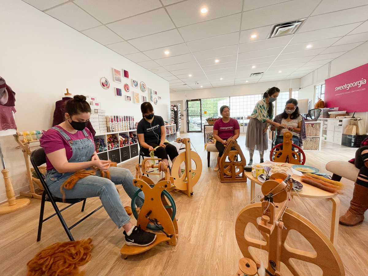 September 2021. Spinning session at the SweetGeorgia Studio.