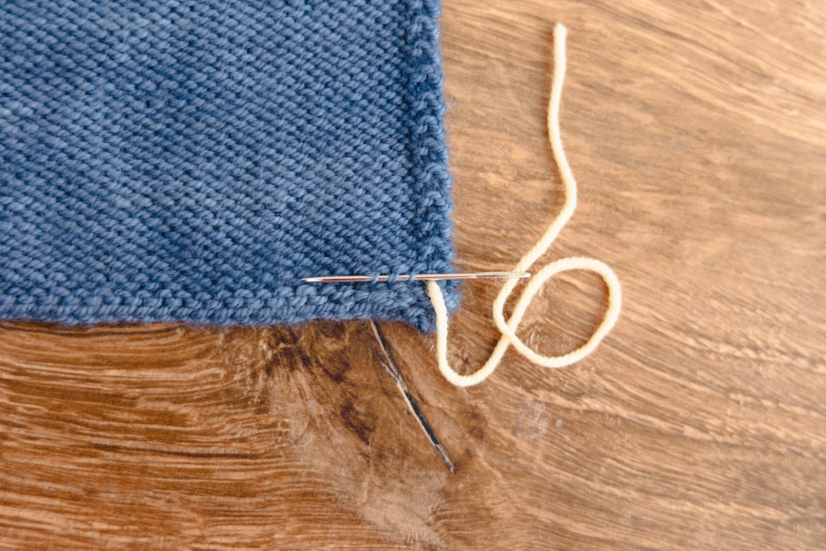 Weaving in ends with a darning needle
