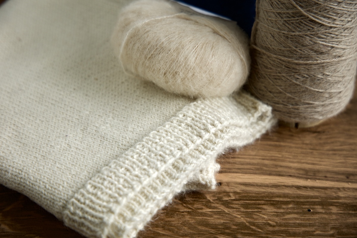 Gist Ode used in sweater