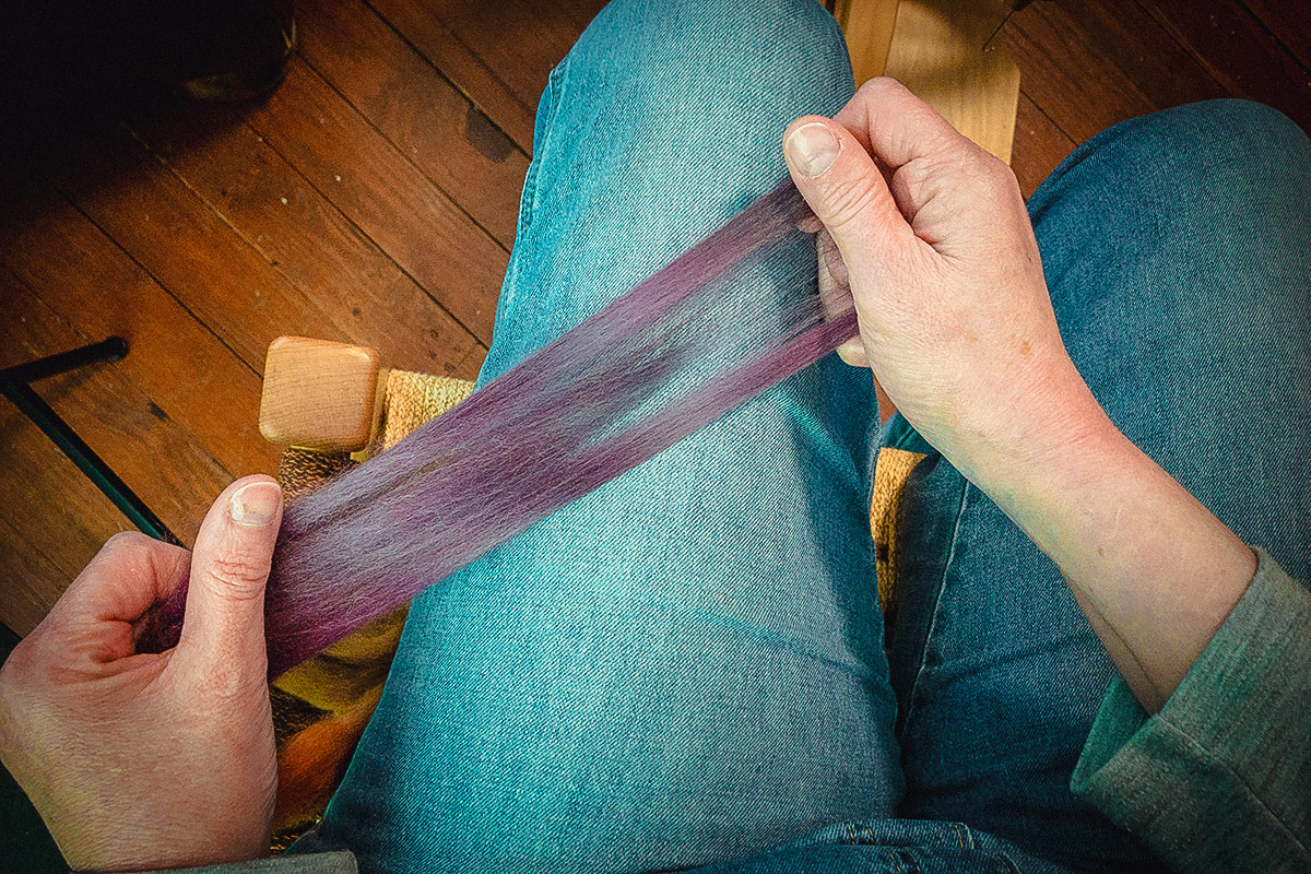 Move hands and fibre further apart
