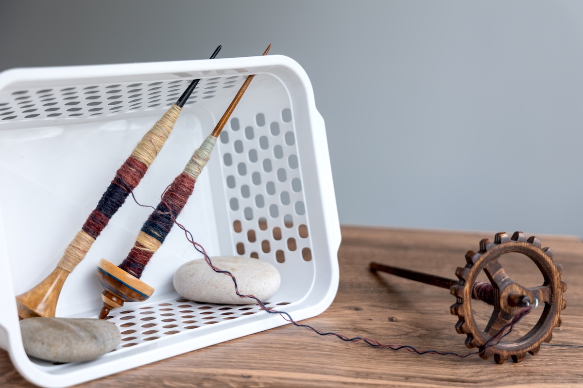 From Singles on a Spindle to Plied Yarn in Your Hands: Plying directly from spindles