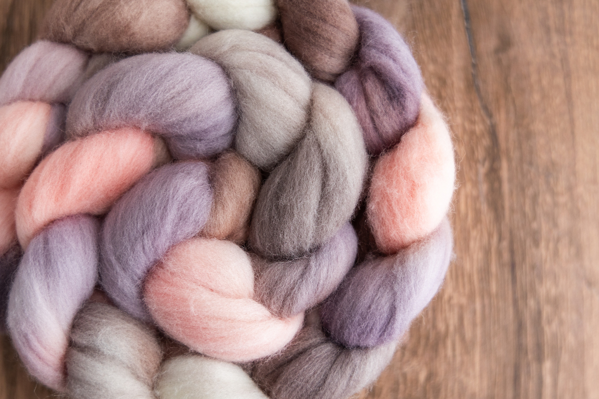 Hug and a Mug December 2024 Club colourway on Targhee fibre