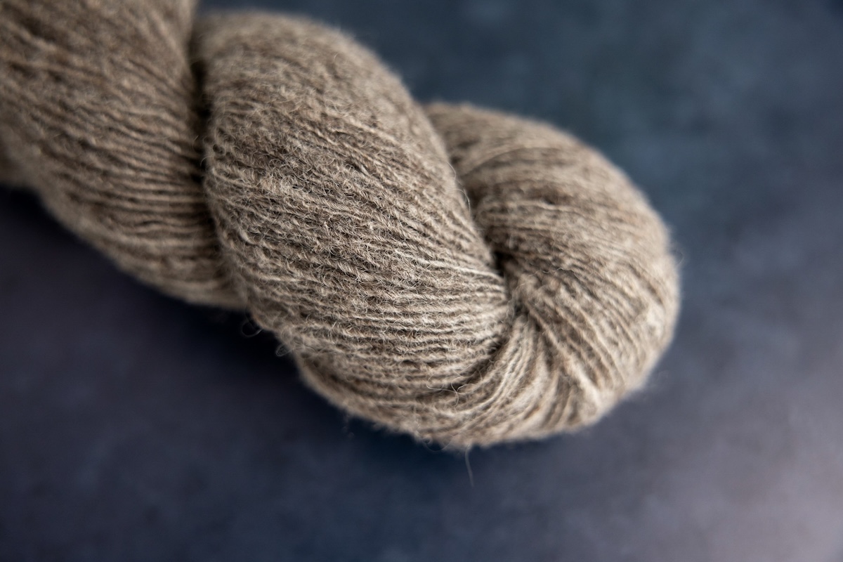BFL-Bond singles spun woollen