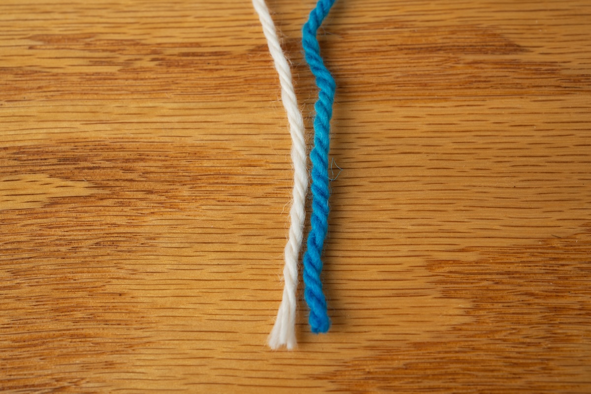 washed vs unwashed yarns side by side 