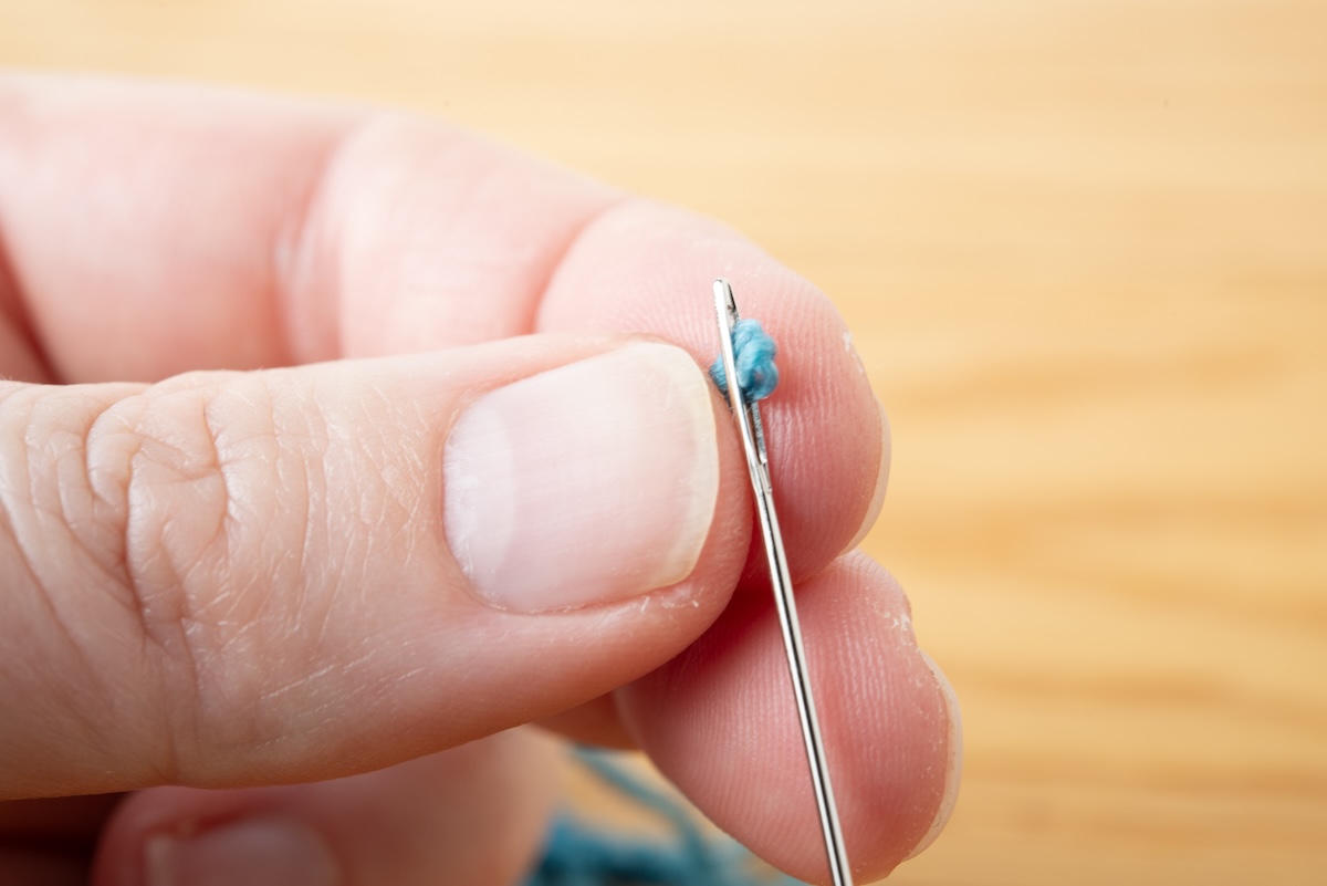 Threading Your Darning Needle step two