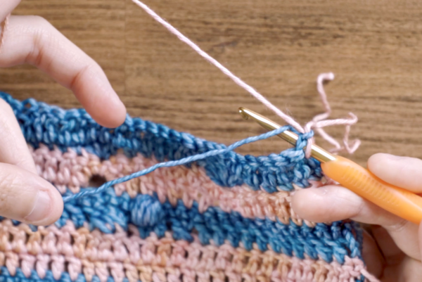 4-lay yarn over hook