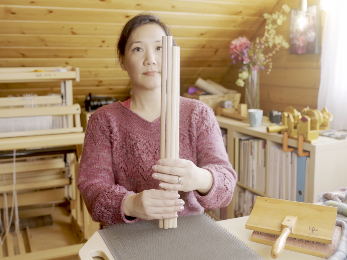 Dowel comparison: Ashford is to the left and Loüet is to the right. 