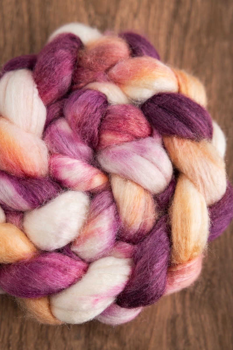 Champagne Dreams Secret Stash Club spinning fibre for March 2025