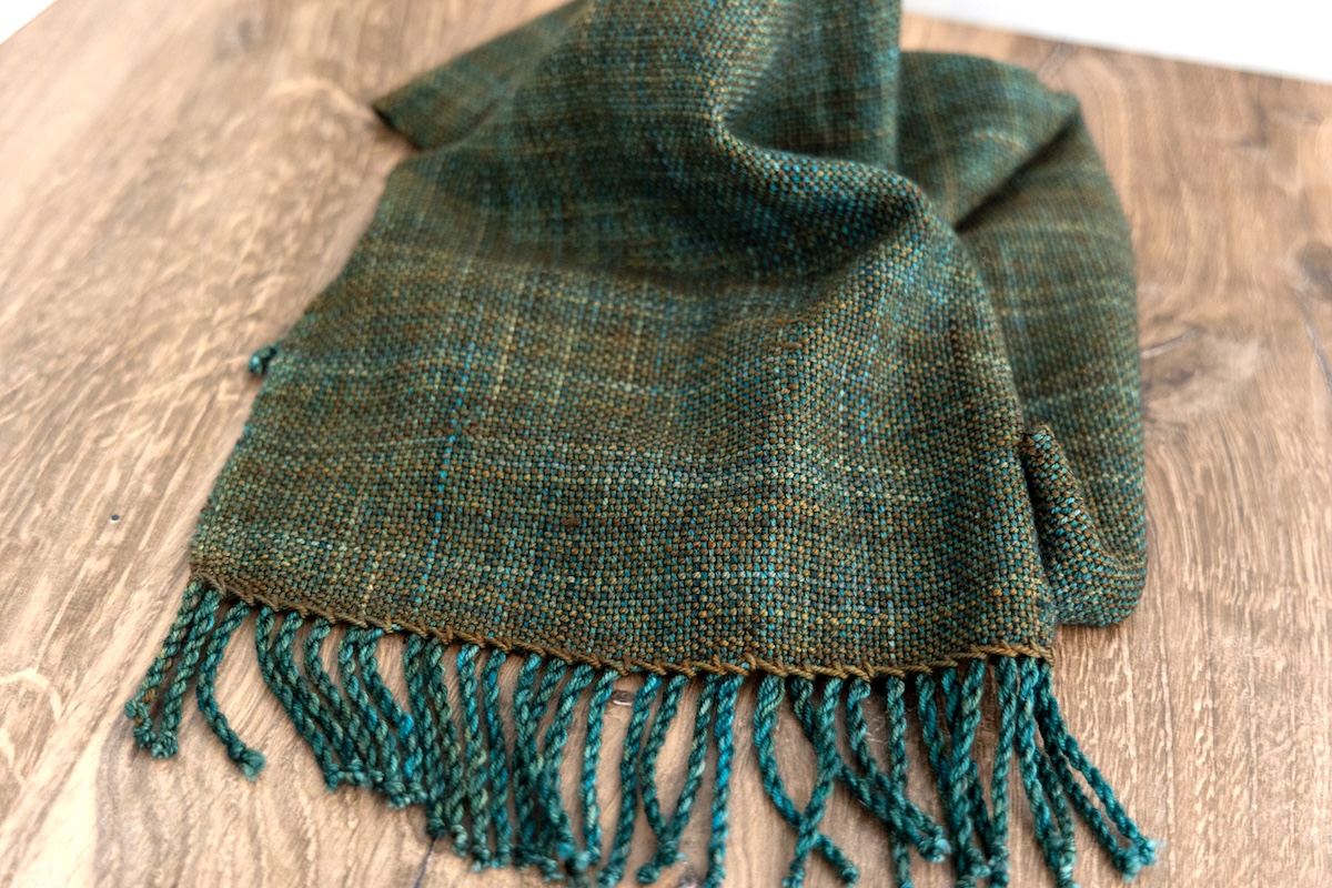 Square one scarf