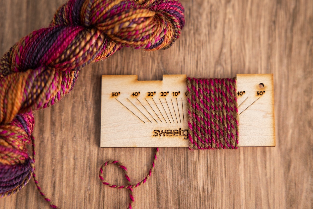 handspun being measured for WPI