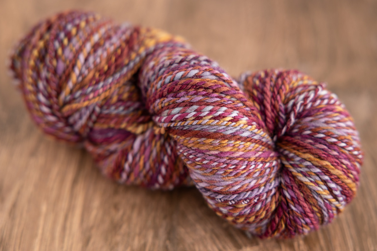 Fractal handspun hand-dyed yarn
