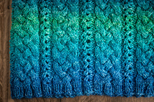 Cabled knit cowl