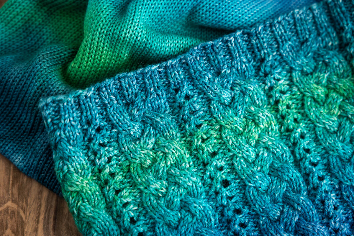 Cabled knit cowl and gradient double sock blank