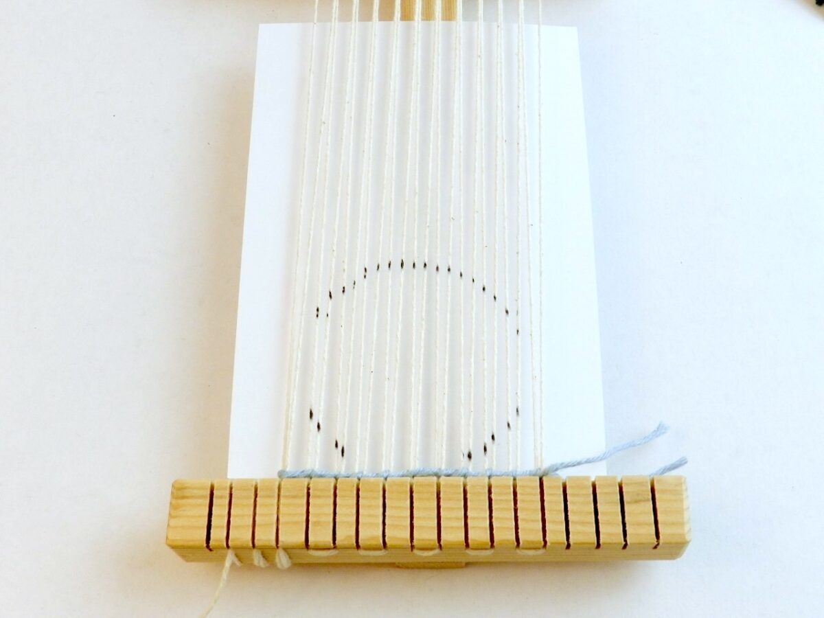  Drawing circles on warp