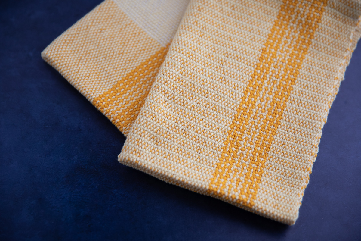 Breakfast eggs towels