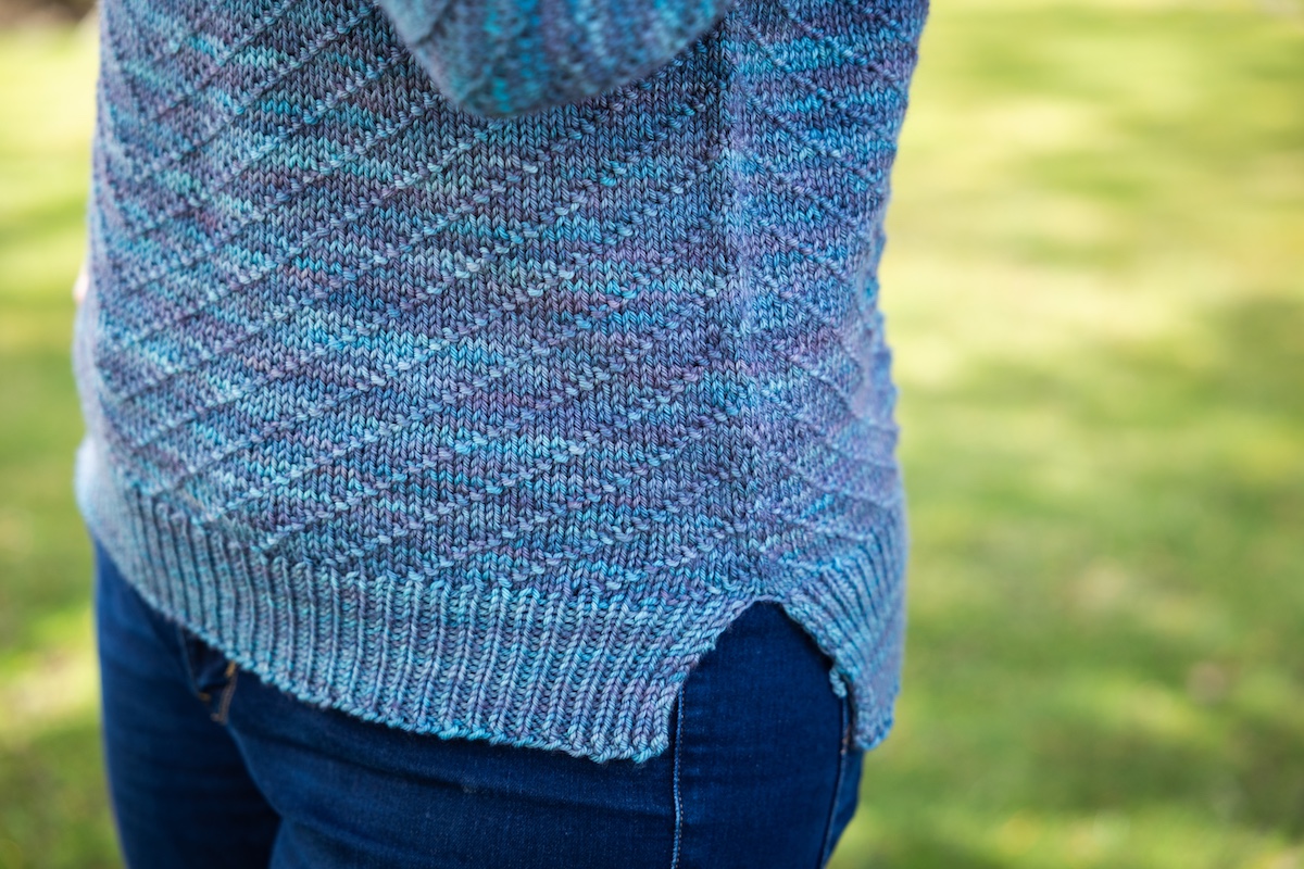 knit split hem detail in the Hamilton sweater