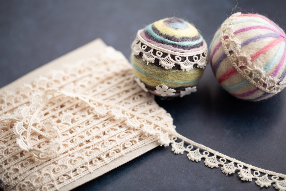 felted ornaments with lace