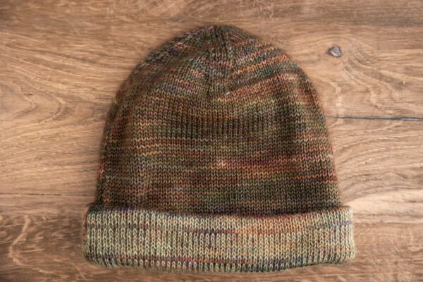 Lichen version with brim