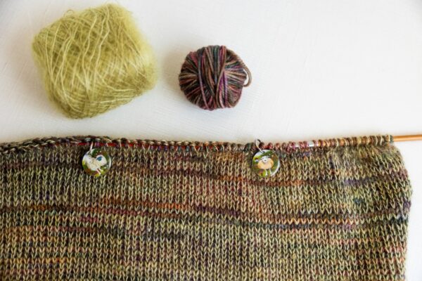 hand-knitting the ends