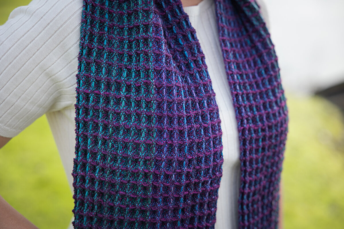 Design by Felicia Lo Woven in Trifecta Fine: Odyssey, Atlantis (warp) and Luna (weft) Model: Greta Cornejo Photos: Brigid Zurock