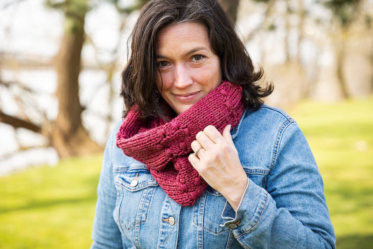 Cozy warm textured knit cowl in Sangria red hand-dyed colourway
