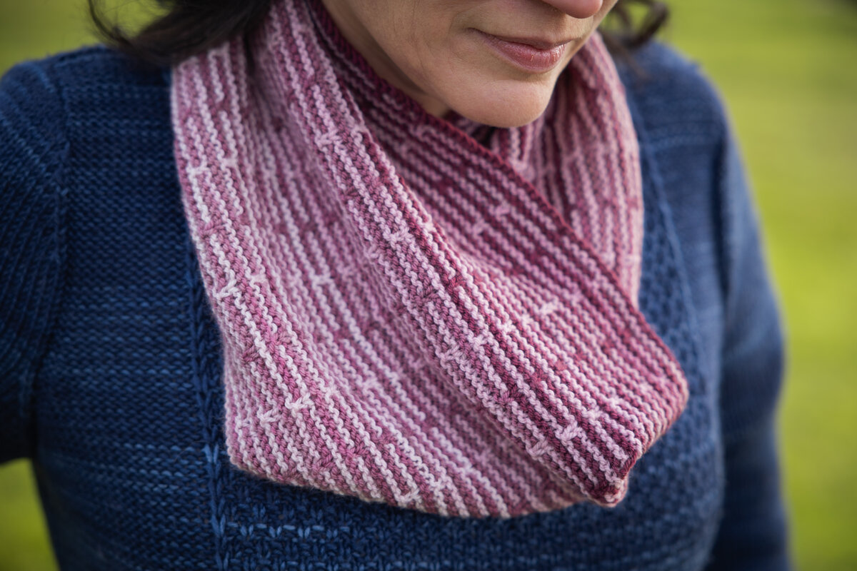 Meraki knit cowl in mini-skein hand dyed yarn