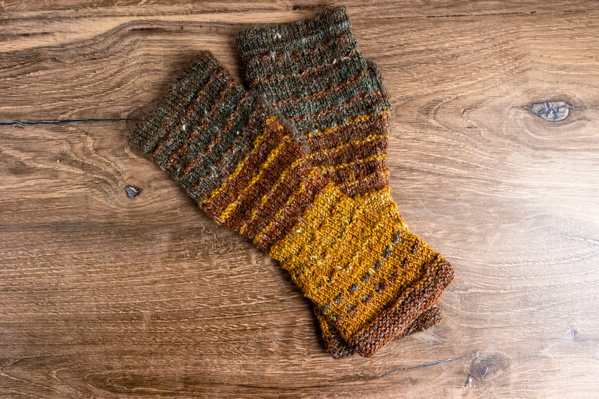 Greta's handspun fingerless mittens