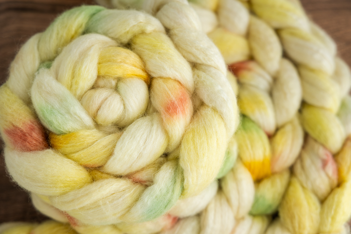 hand dyed spinning fibre